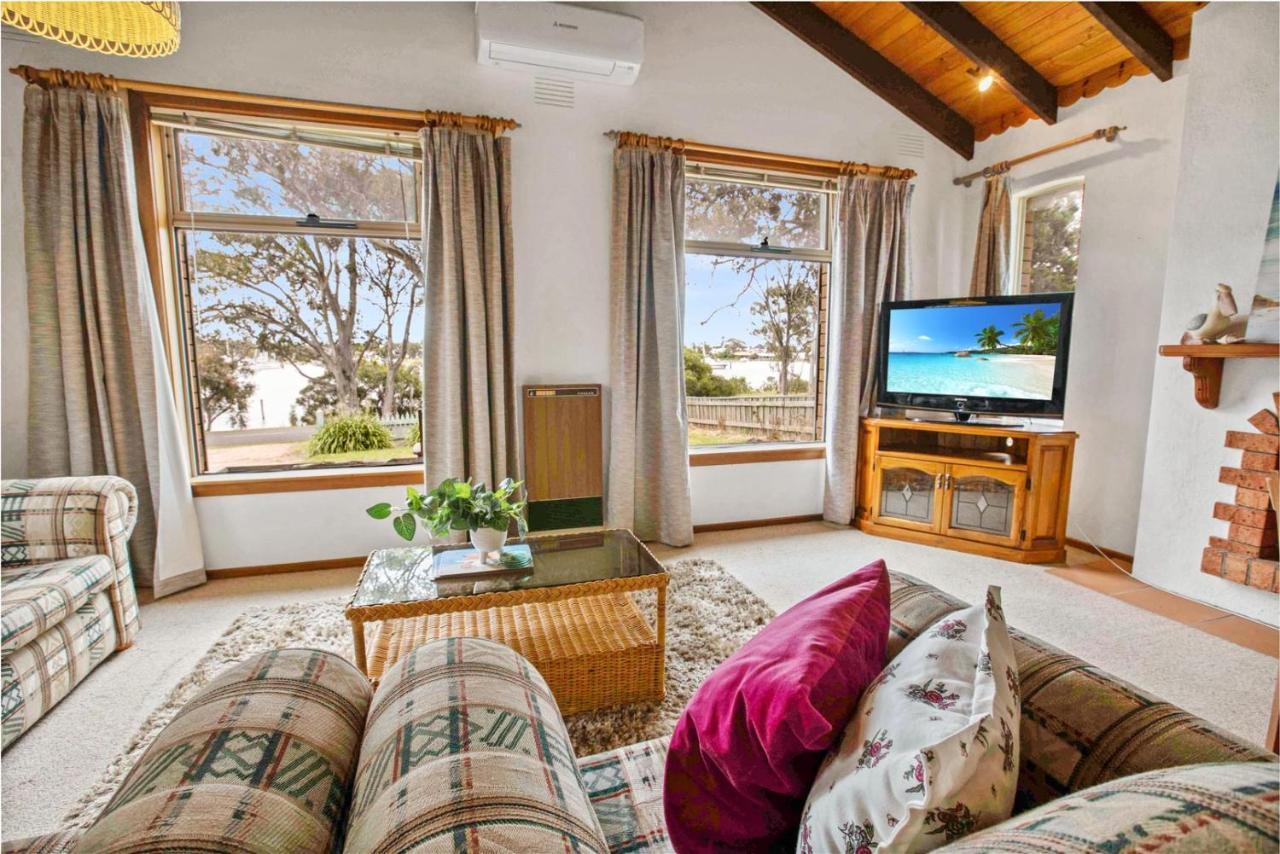 Вилла Koala Gums Raymond Island Экстерьер фото
